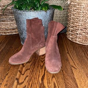 Kelsi Dagger Island Fox suede ankle boots
